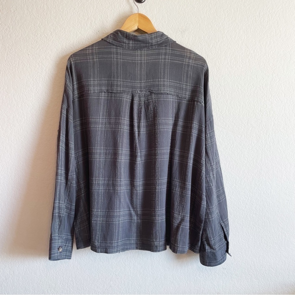 Liz Gauze Cotton Blend Supplies by Union Bay Galaxy Gray Mini White Plaid Shirt - Picture 6 of 8